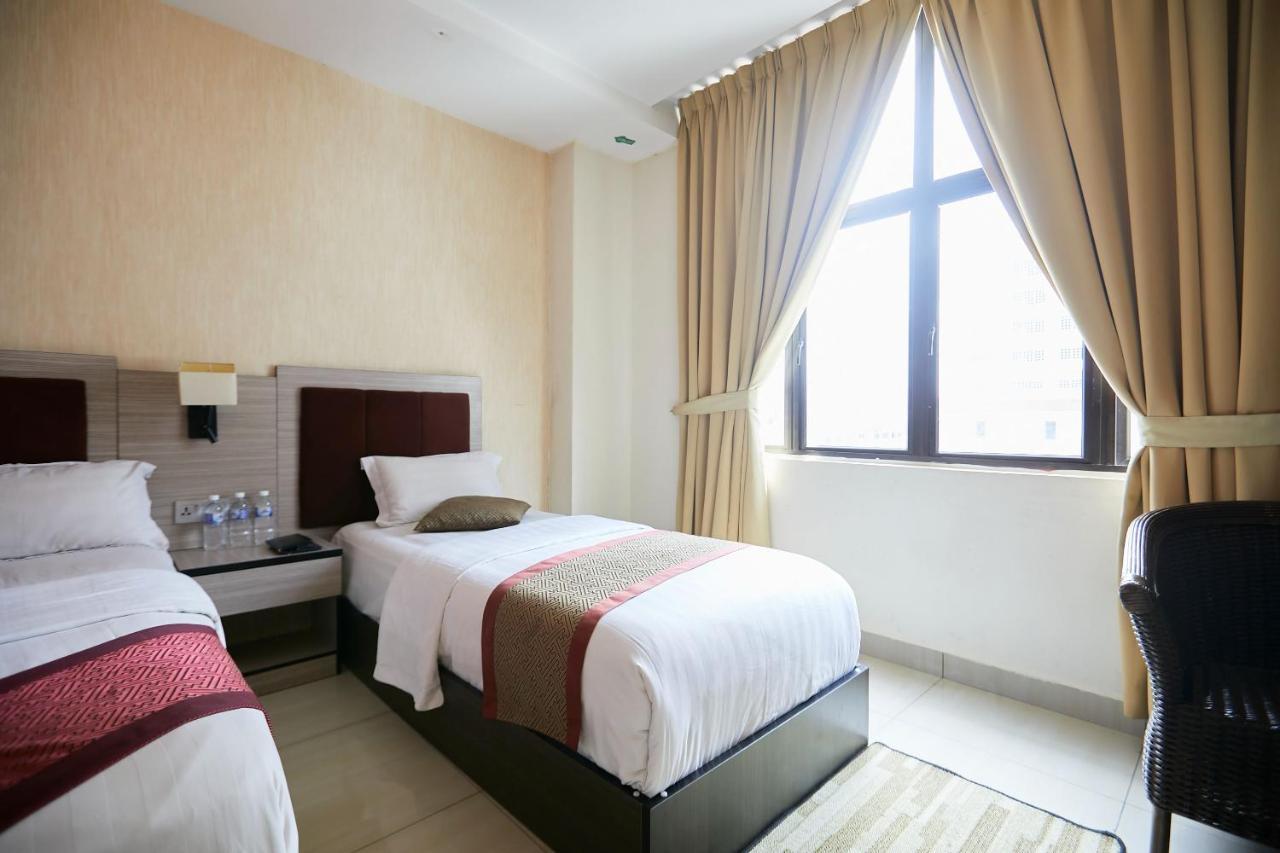Dolphin Hotel, Chow Kit Kuala Lumpur Exteriör bild