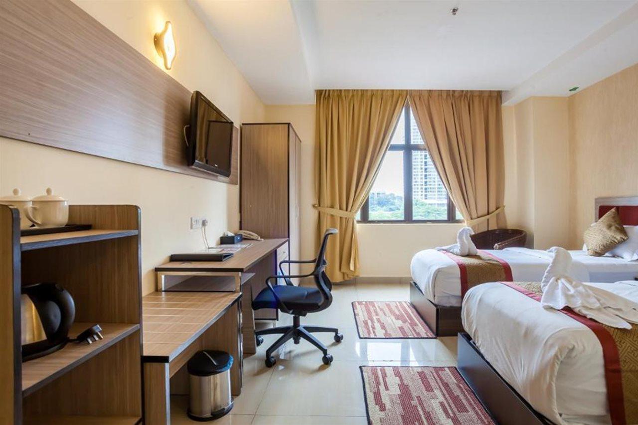 Dolphin Hotel, Chow Kit Kuala Lumpur Exteriör bild
